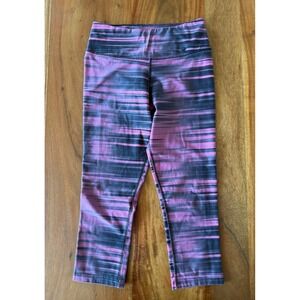 Nike Dri Fit XS Cropped Leggings Pink Black Athletic Stripes